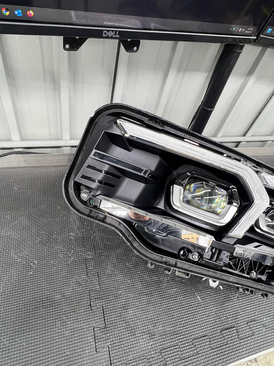 2023–2024 BMW G20/G21 LCI LED Headlight Services
