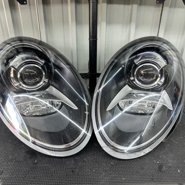 2011–2019 Porsche 911 (991) Headlight Services