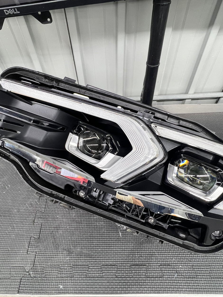 2023–2024 BMW G20/G21 LCI LED Headlight Services