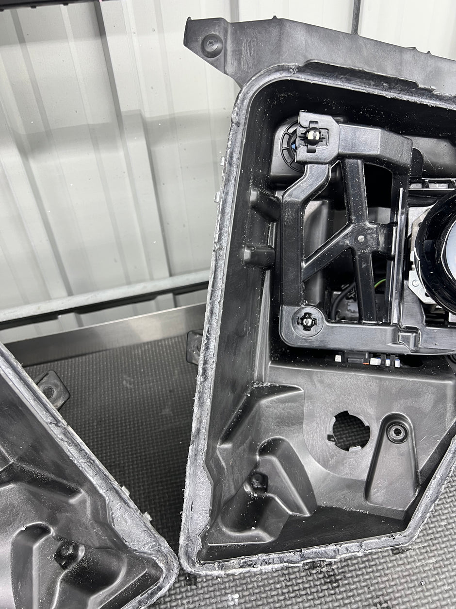 2009-2014 Ford F-150 Headlight Services