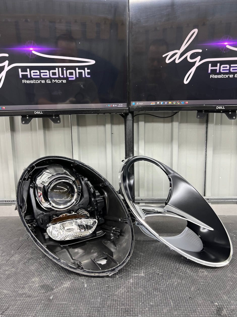 2011–2019 Porsche 911 (991) Headlight Services