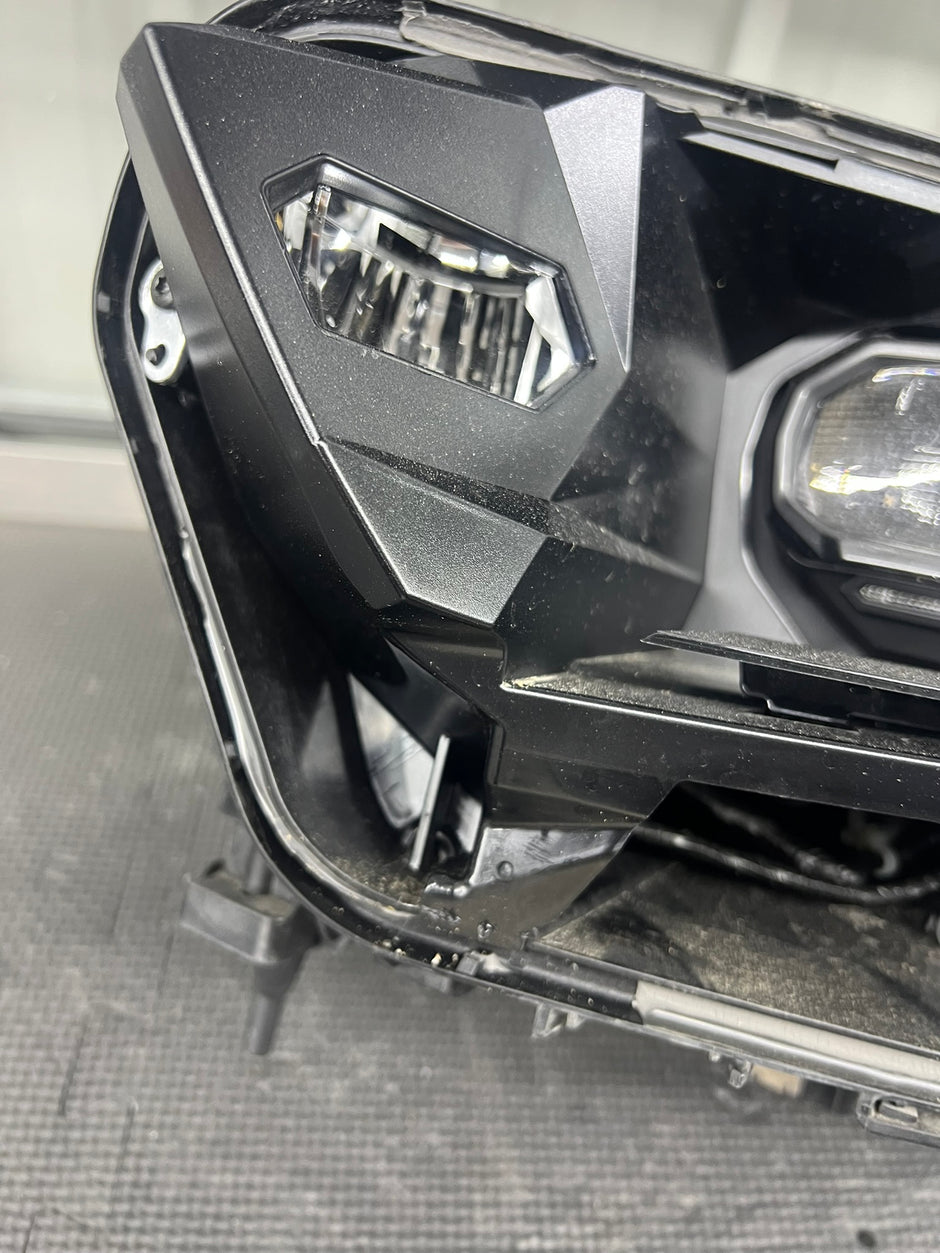 2024-2025 BMW X5 X6 F95 LCI Led Headlight Services