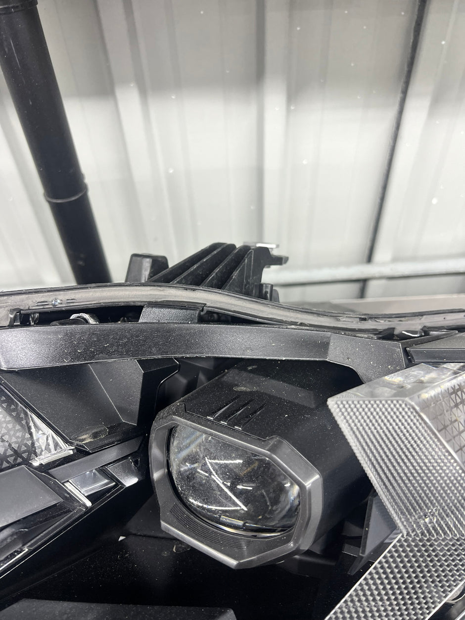 2024-2025 BMW X5 X6 F95 LCI Led Headlight Services