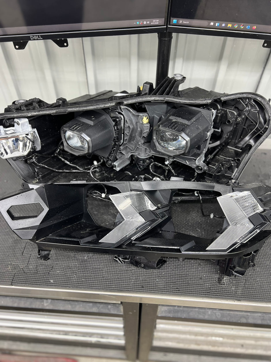 2024-2025 BMW X5 X6 F95 LCI Led Headlight Services