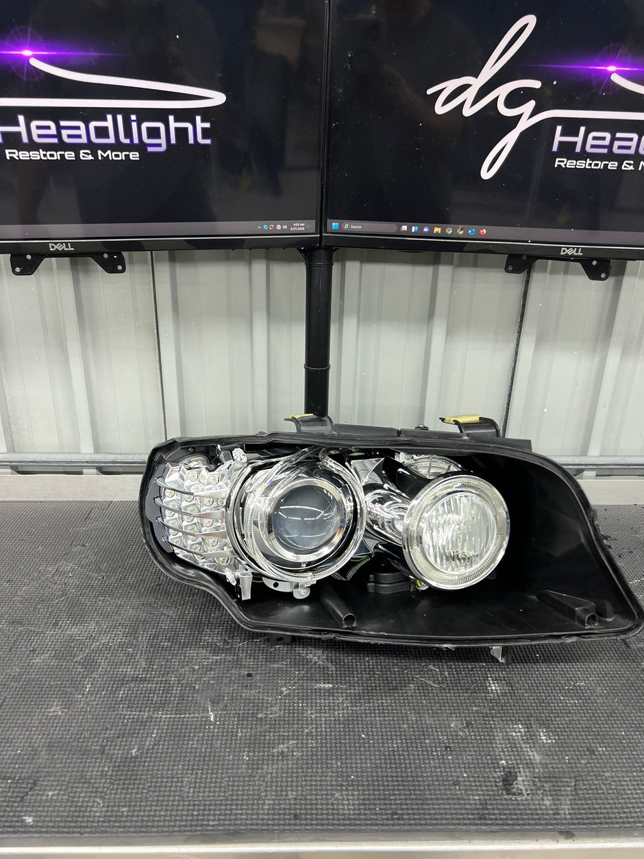 2009-2011 BMW 3 Series E90\E91 LCI Headlight Services