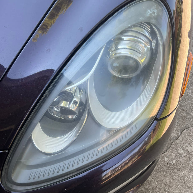 2011-2014 Porsche Cayenne 958.1 Headlight Services