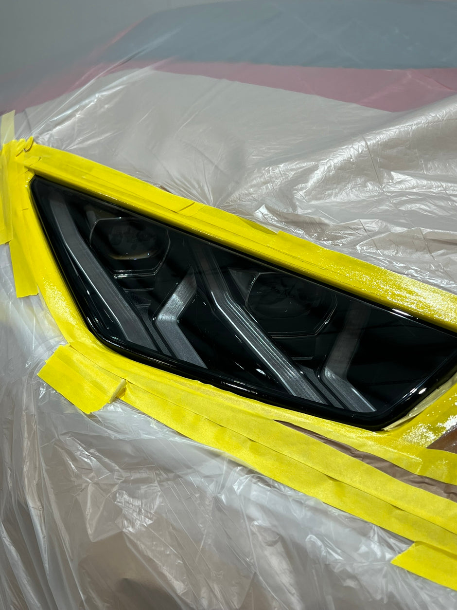 2015–2019 Lamborghini Huracán Headlight Services