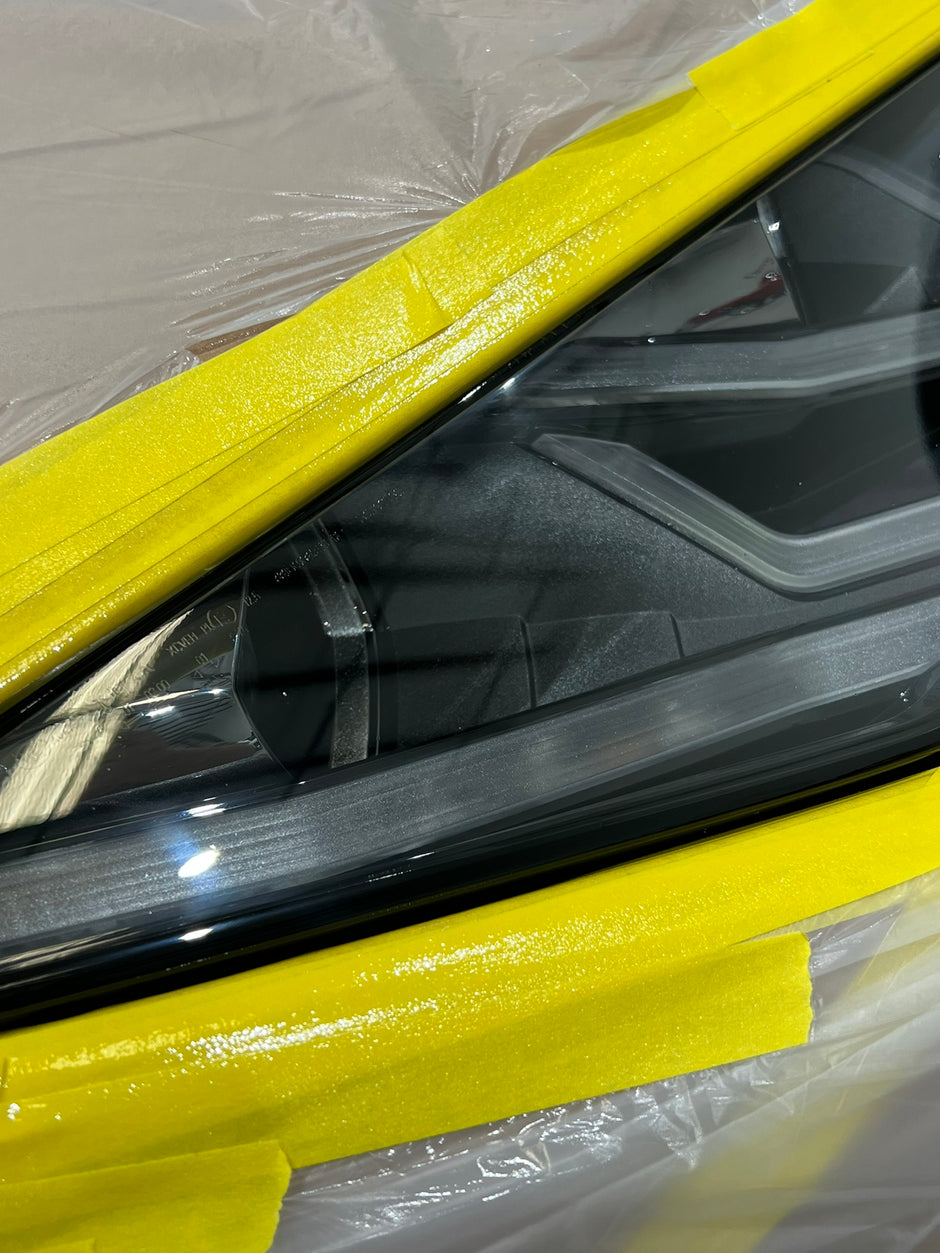 2015–2019 Lamborghini Huracán Headlight Services