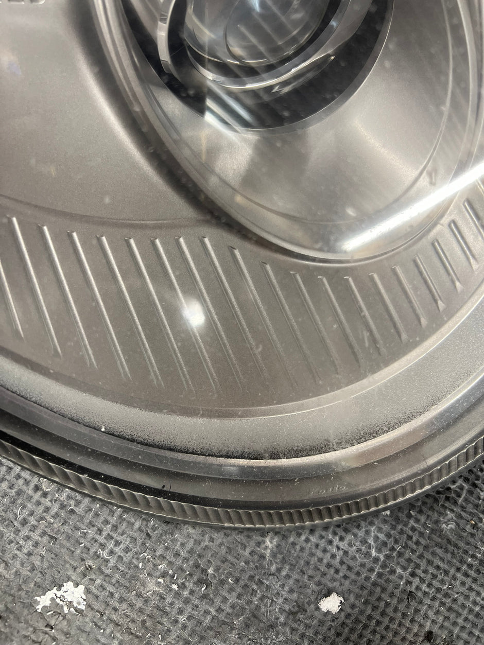 2004-2012 Porsche 911 Carrera (997) Headlight Services