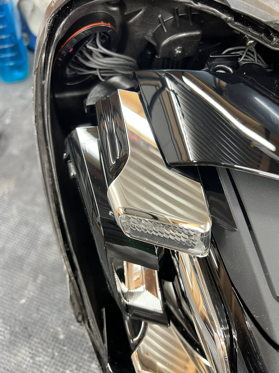 2017-2023 Porsche Panamera 971 Headlight Services