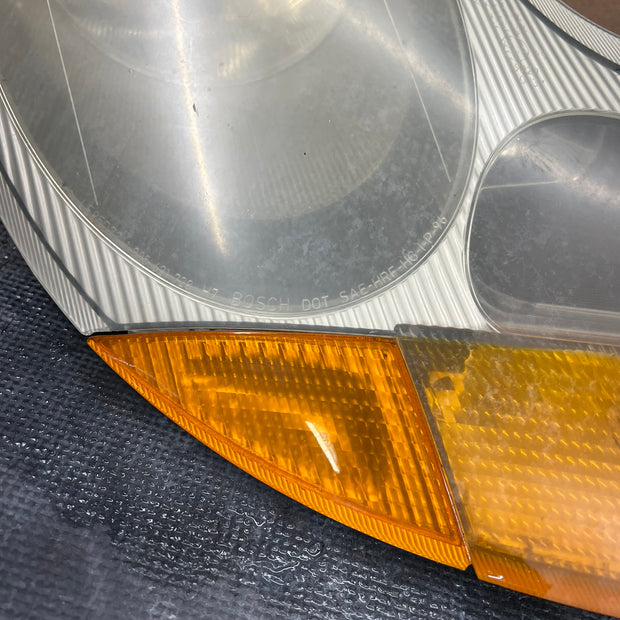 1997-2009 Porsche 911 (996) Headlight Services