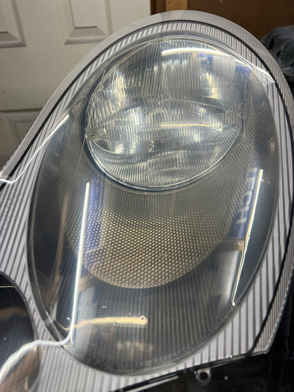 1997-2009 Porsche 911 (996) Headlight Services