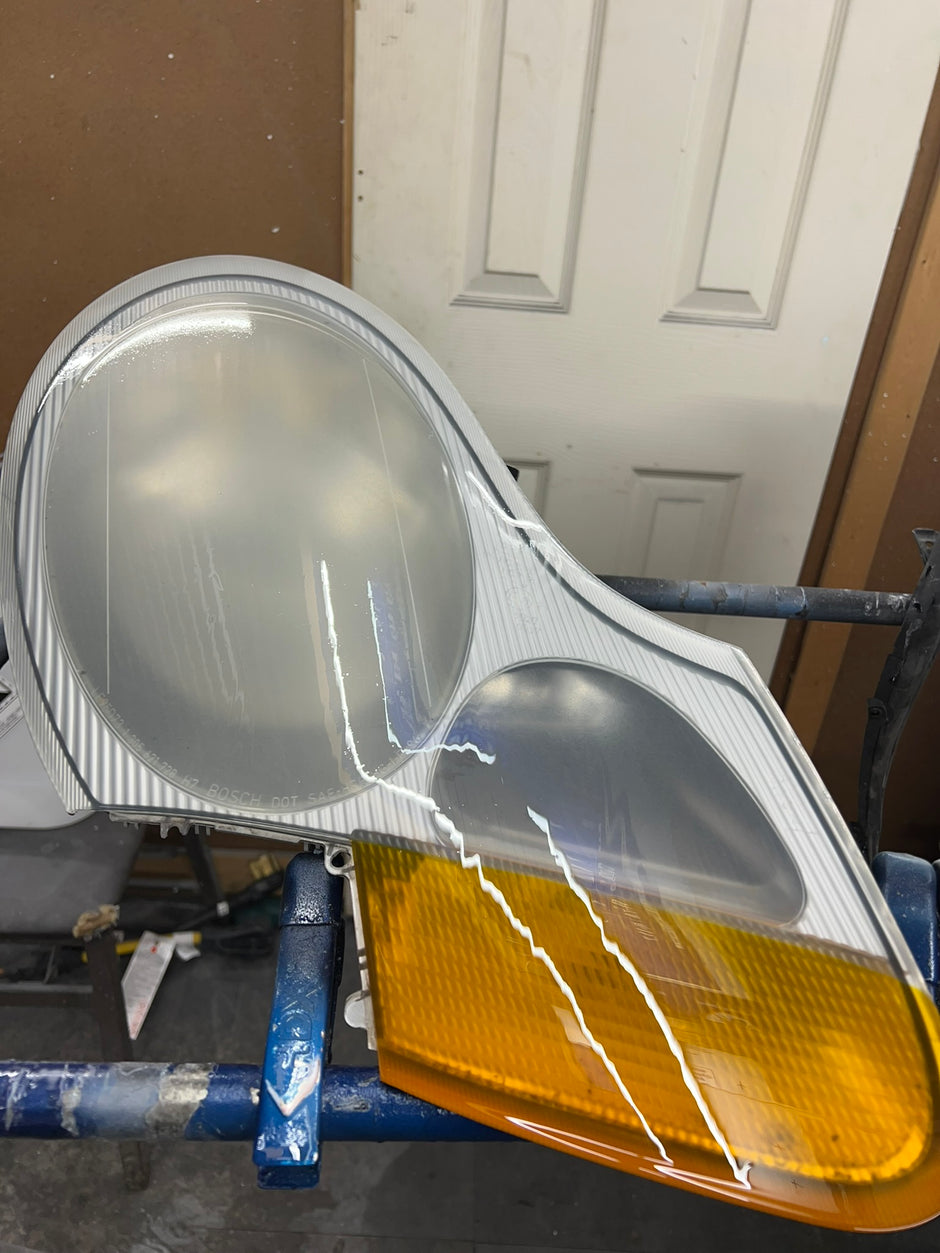 1997-2009 Porsche 911 (996) Headlight Services