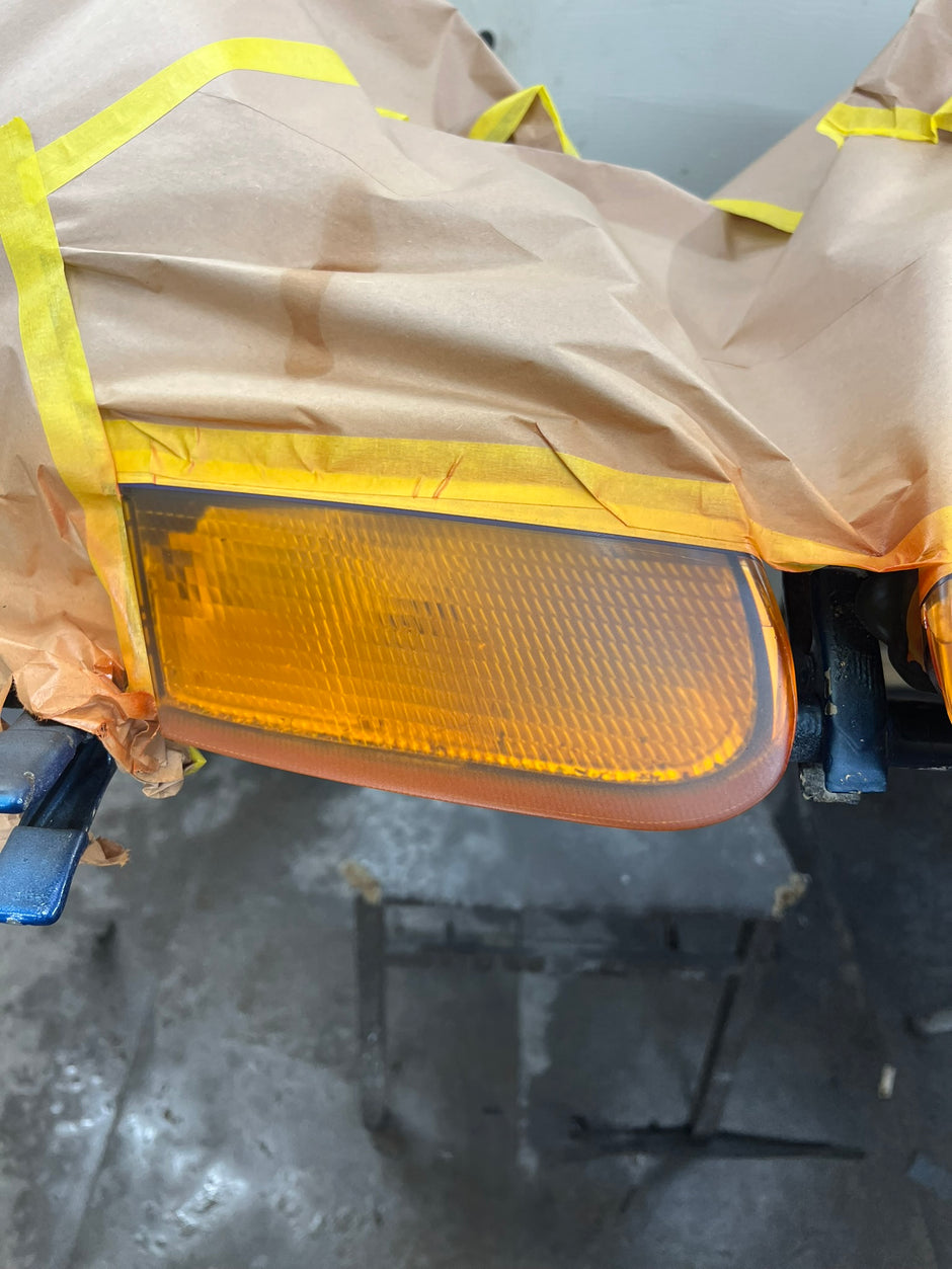 1997-2009 Porsche 911 (996) Headlight Services