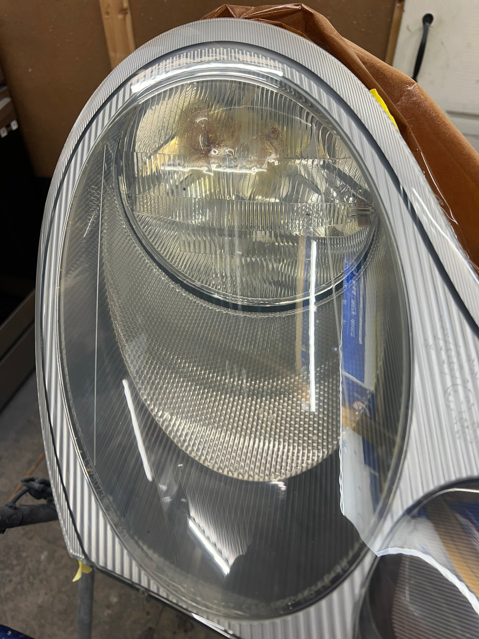 1997-2009 Porsche 911 (996) Headlight Services