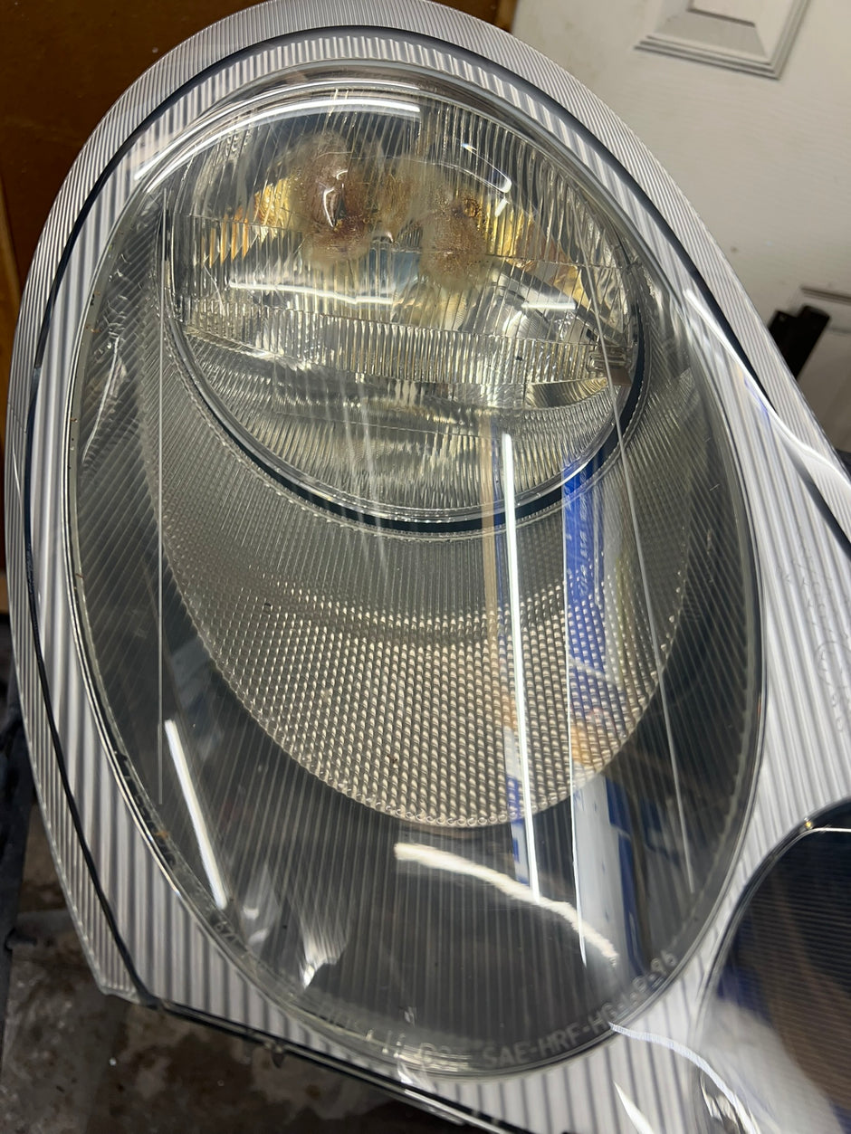 1997-2009 Porsche 911 (996) Headlight Services