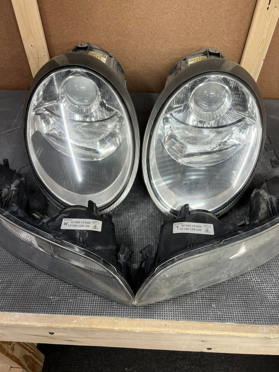 2004-2012 Porsche 911 Carrera (997) Headlight Services