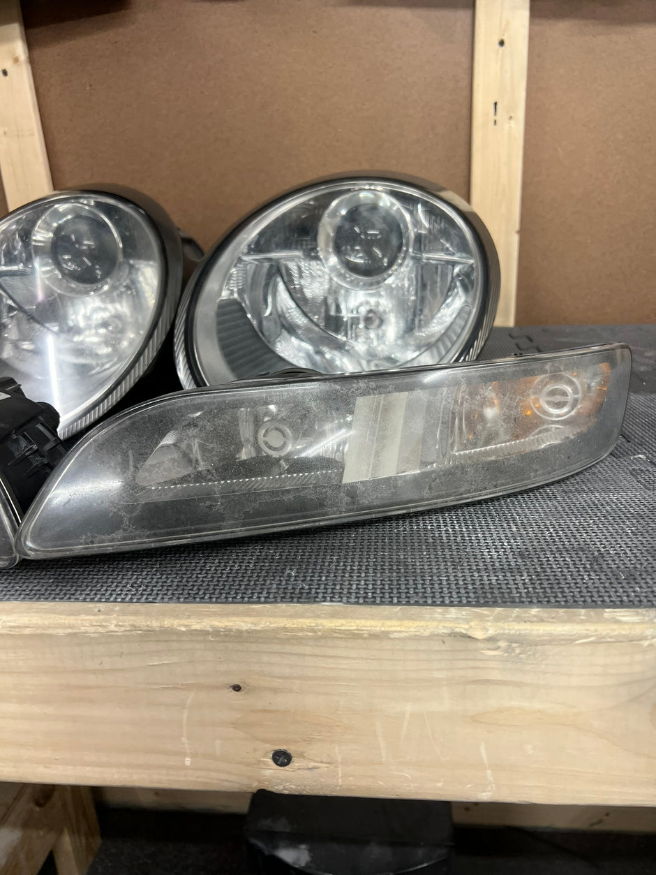 2004-2012 Porsche 911 Carrera (997) Headlight Services