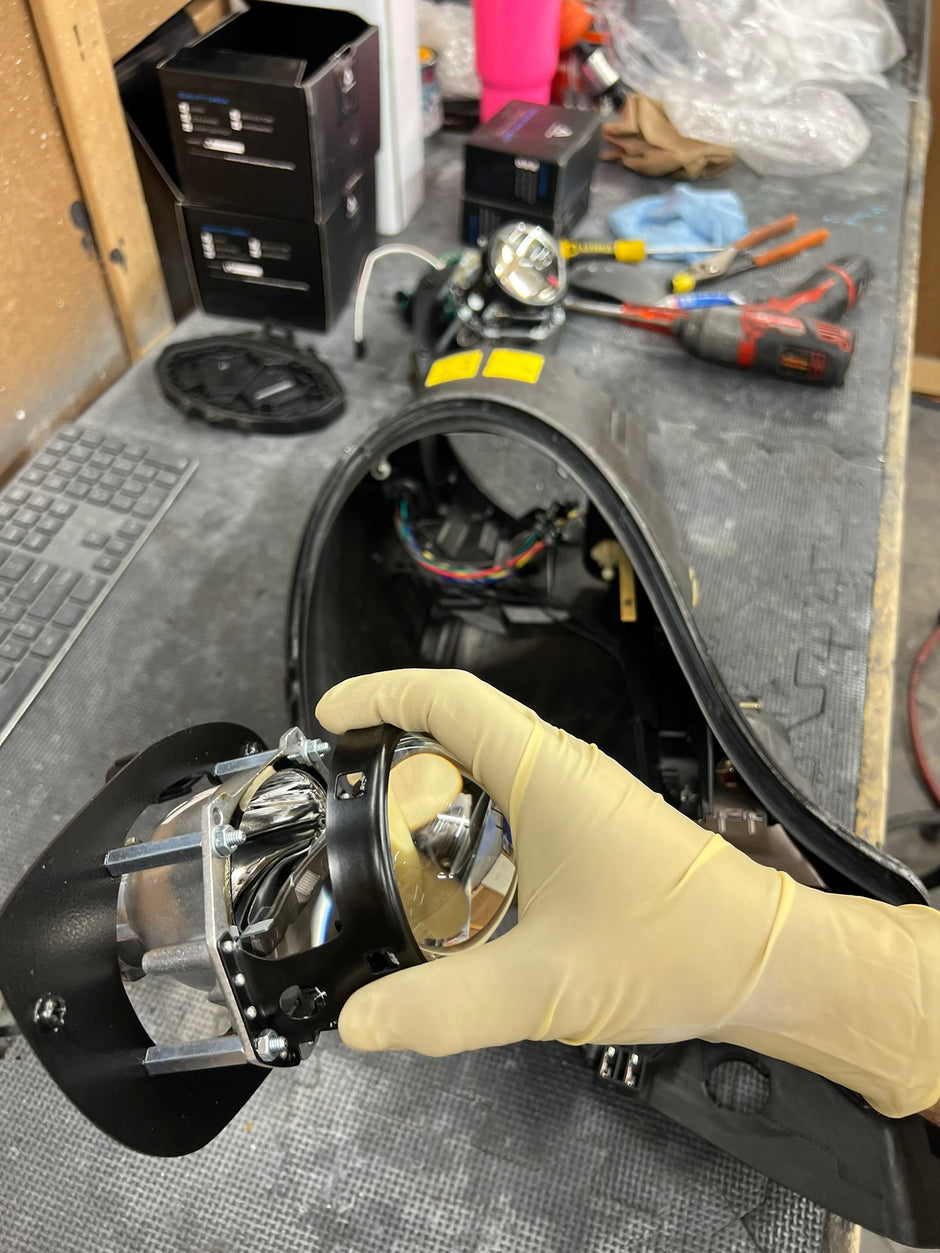 1997-2009 Porsche 911 (996) Headlight Services