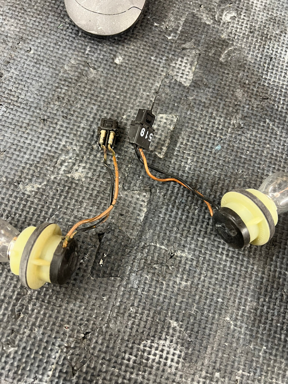 1997-2009 Porsche 911 (996) Headlight Services