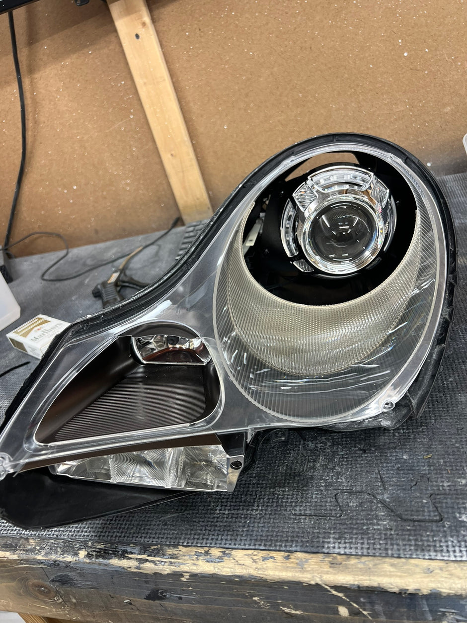 1997-2009 Porsche 911 (996) Headlight Services