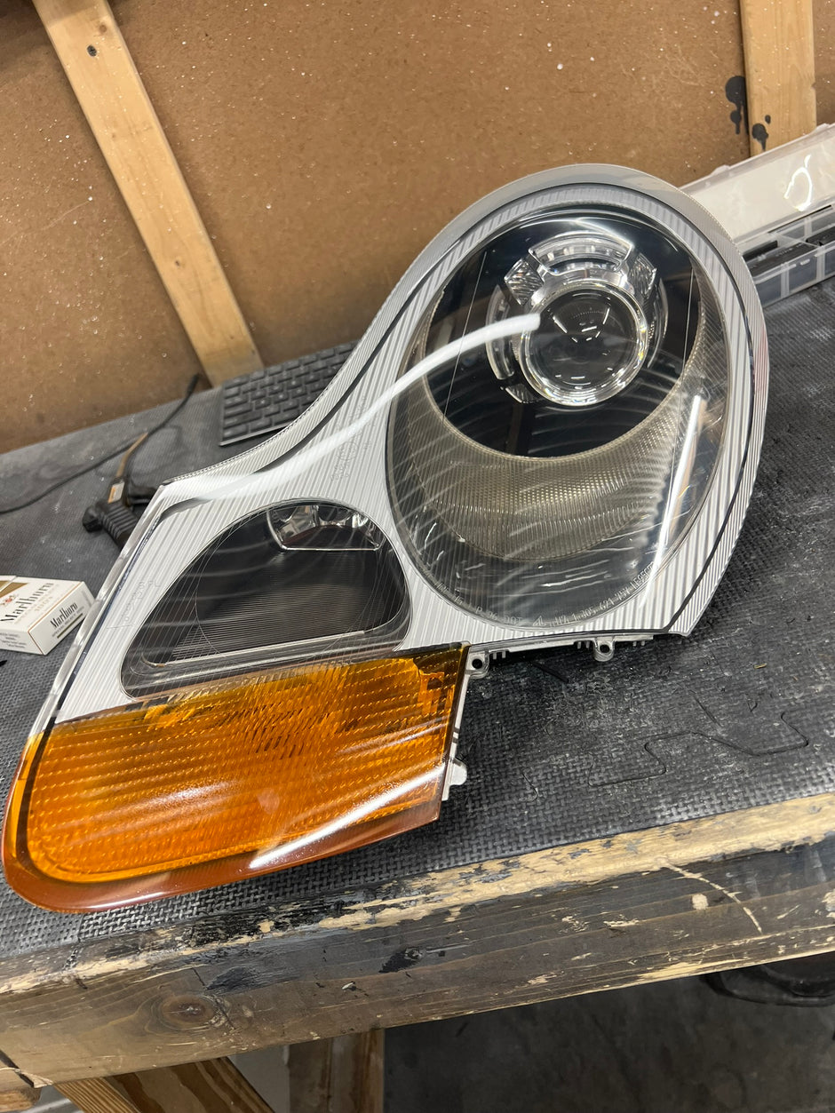 1997-2009 Porsche 911 (996) Headlight Services