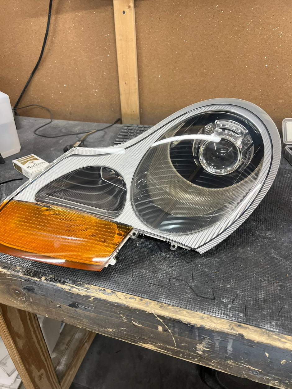 1997-2009 Porsche 911 (996) Headlight Services