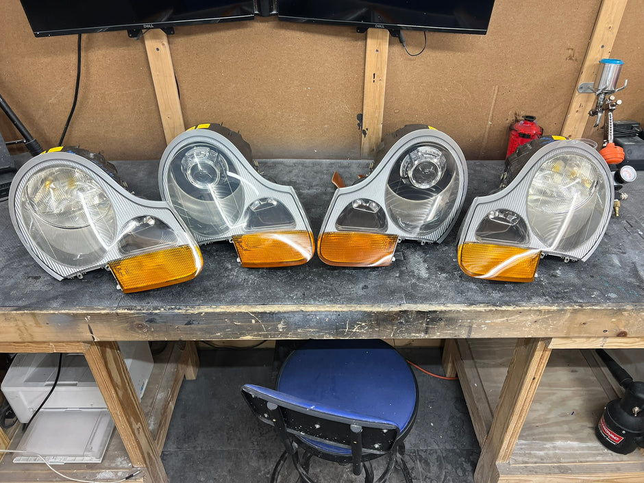 1997-2009 Porsche 911 (996) Headlight Services